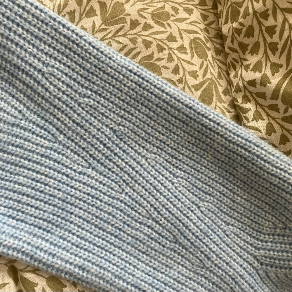 Time and Tru icy blue Women's Sweater large - Picture 7 of 10